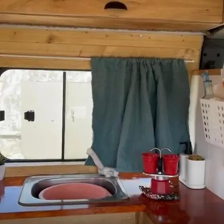 Luxury tent Furgoneta Camper Solo Sin Conduccion