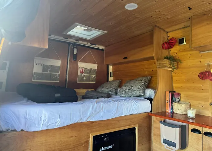Tente de luxe Furgoneta Camper Solo Sin Conduccion *